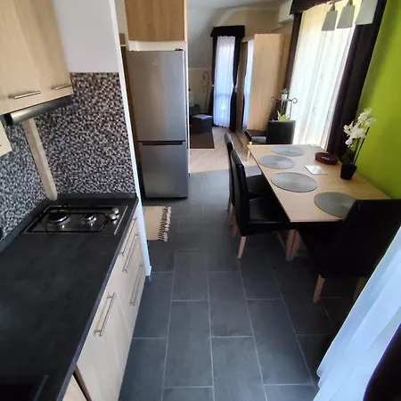 Gt Apartment